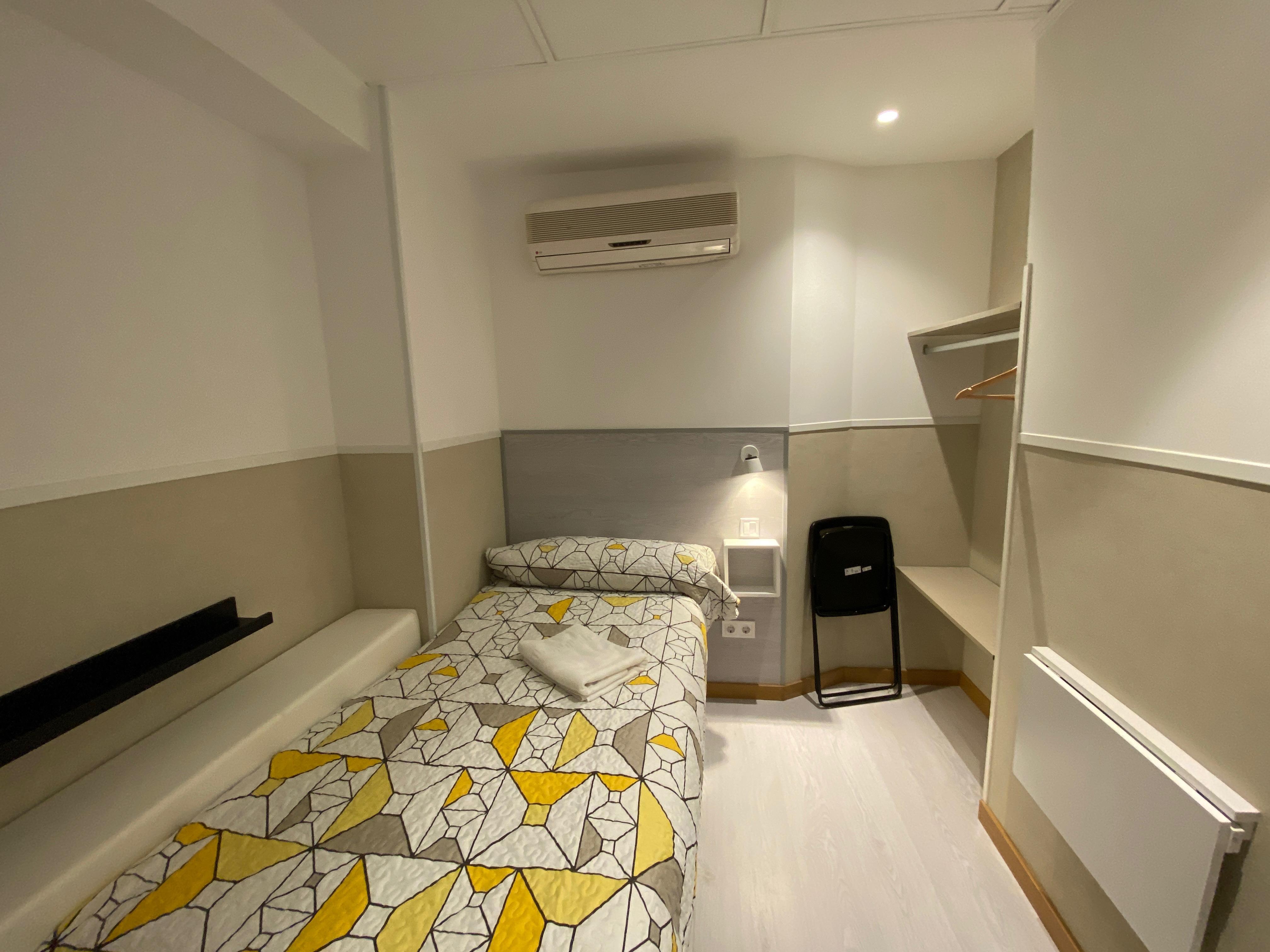Far Home Gran Via Мадрид Екстер'єр фото