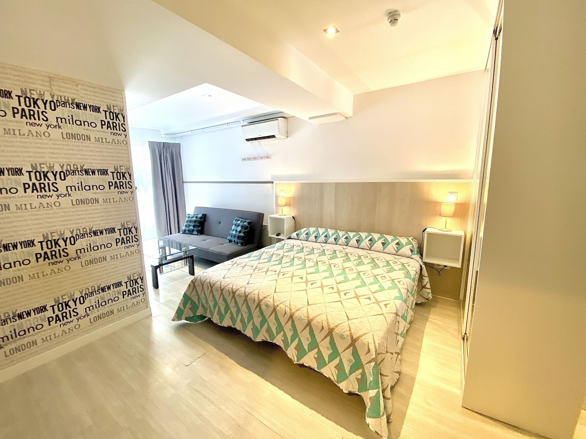 Far Home Gran Via Мадрид Екстер'єр фото