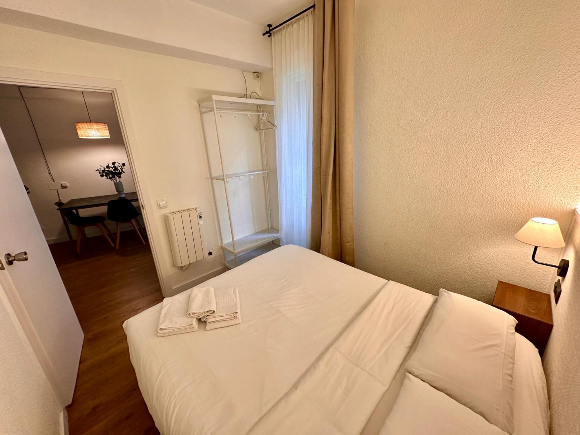 Far Home Gran Via Мадрид Екстер'єр фото